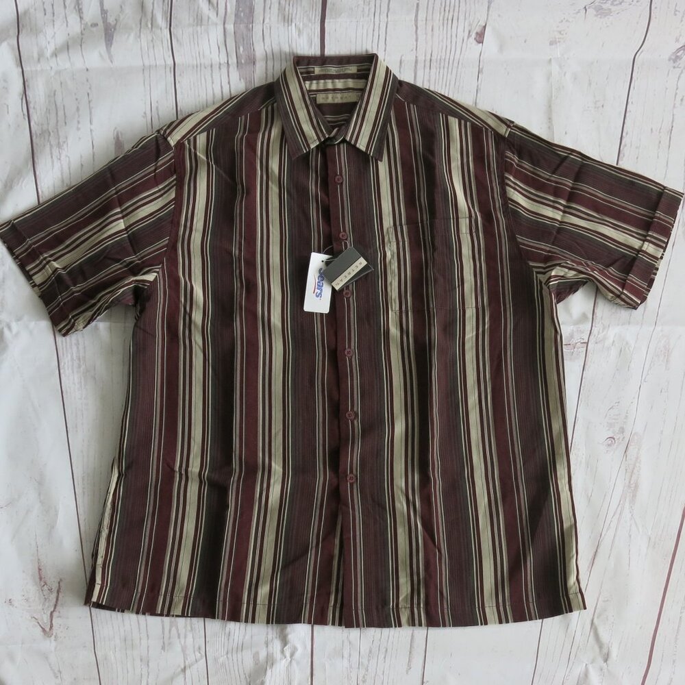 Retreat Multi Color Stripe Button Down Short Sleeve Casual Shirt - Size Large
